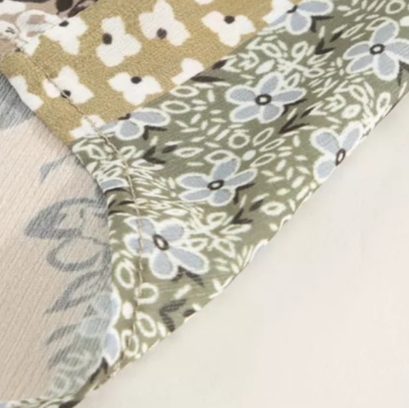 ♥️New boutique floral print ruffle cuff - Picture 6 of 16